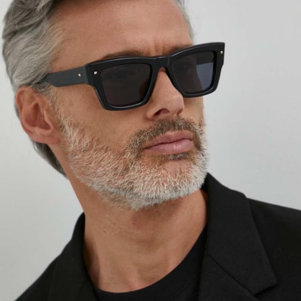 NEW VALENTINO SUNGLASSES, UNISEX BLACK SQUARE EYEWEAR VALENTINO